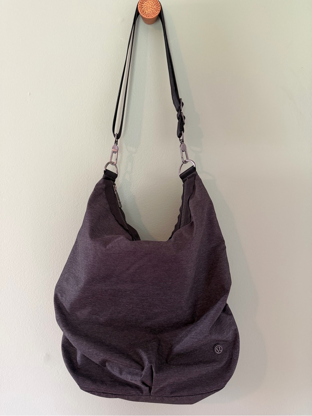 lululemon Go Go Go Tote - blk/grey